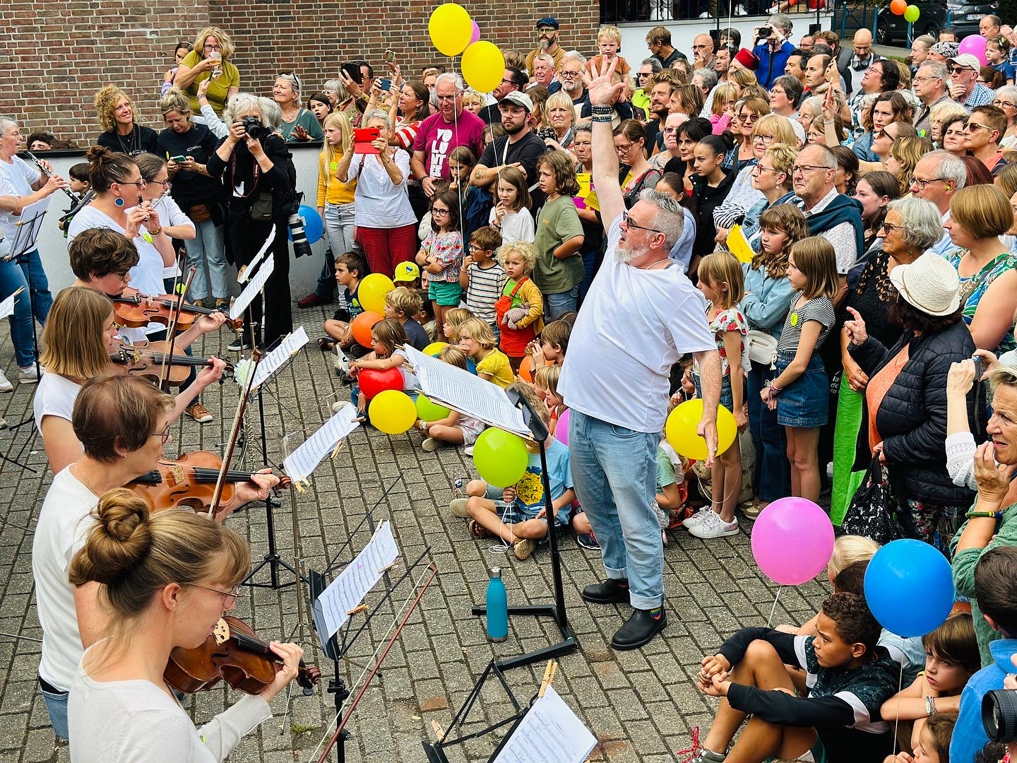 Maison de la culture de Tournai - Centre culturel, centre scénique et centre d'expression et de créativité
